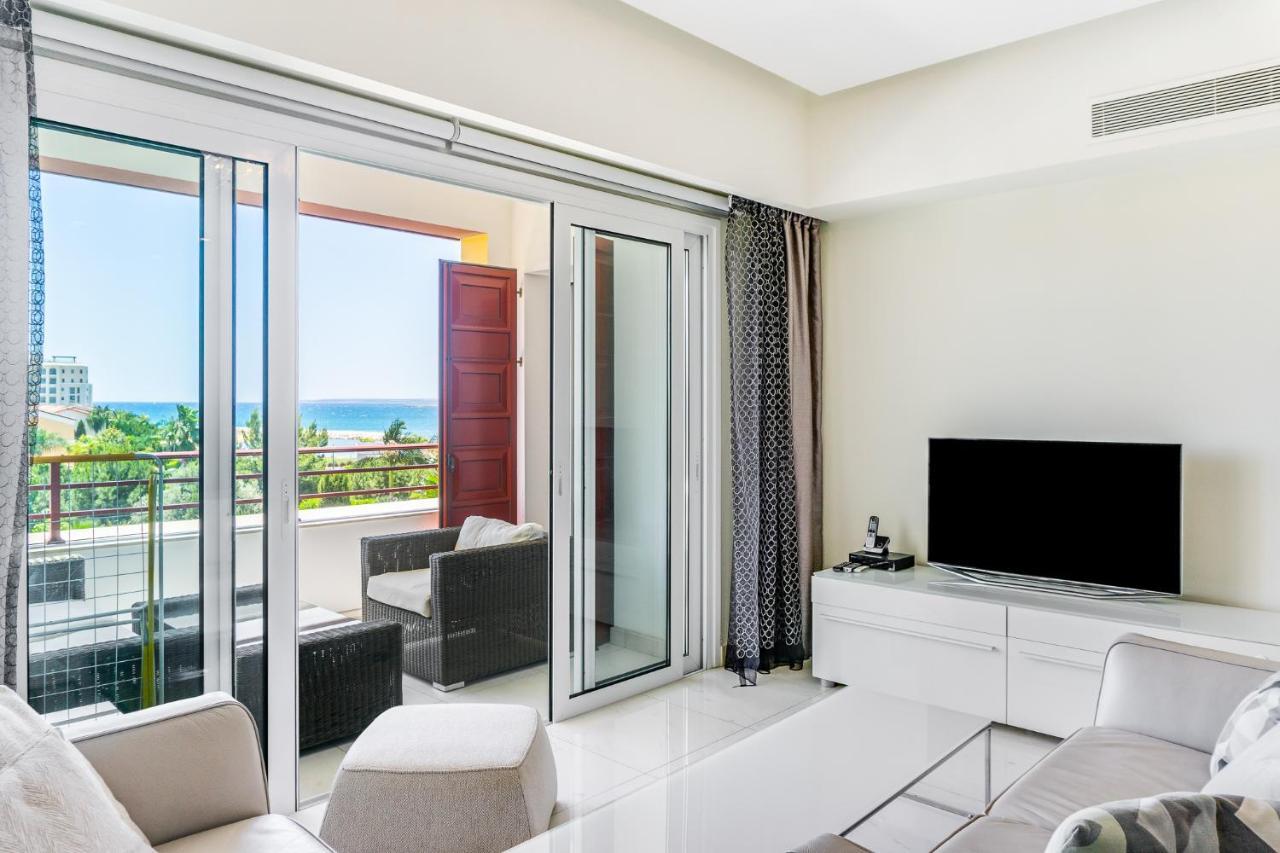 Limassol Marina Nereids D22 By Ezoria Villas Extérieur photo