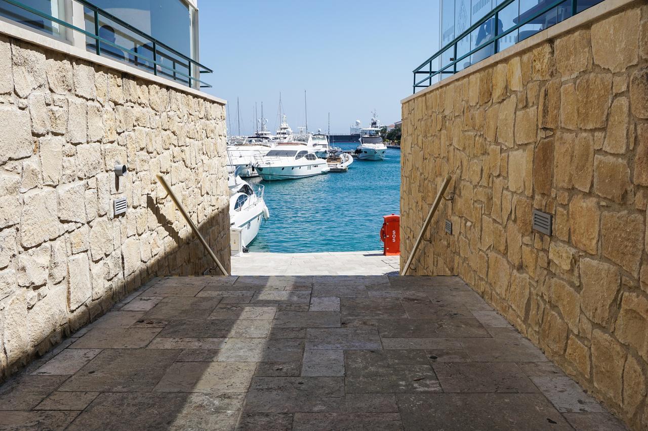 Limassol Marina Nereids D22 By Ezoria Villas Extérieur photo